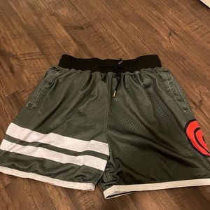 Naruto Kakashi 5.5” shorts medium